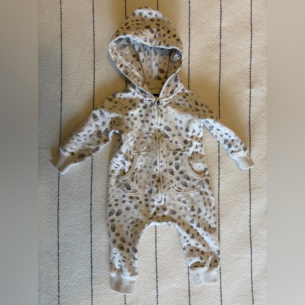 Roots Gray Animal Baby Footie